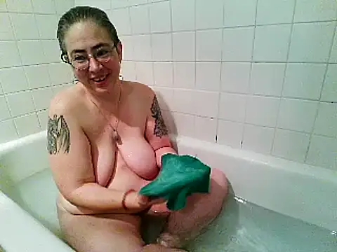 Snapshot of GraceHenderson chatting on 03.13.25 GraceHenderson online show from 03.13.25