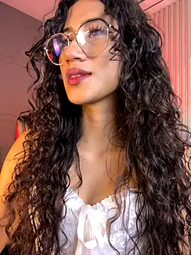 KaitlynLoveCam online show from 11.28.25