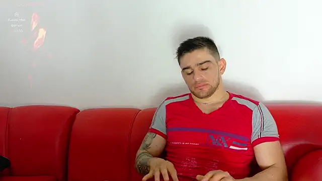 Snapshot of Sexy_Alejandro_ chatting on 09.19.25 Sexy Alejandro online show from 09.19.25
