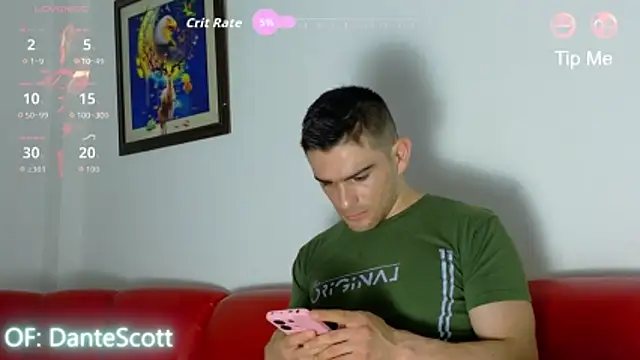 Snapshot of Sexy_Alejandro_ chatting on 06.05.26 Sexy Alejandro online show from 06.05.26