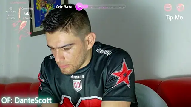 Snapshot of Sexy_Alejandro_ chatting on 06.08.26 Sexy Alejandro online show from 06.08.26