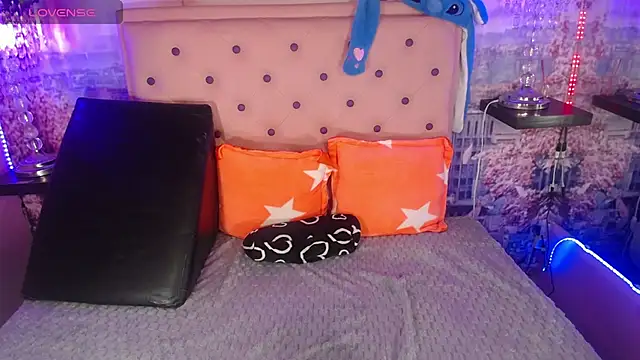 Snapshot of jacksyangeel2 chatting on 01.16.25 jacksyangeel2 online show from 01.16.25