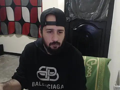 Snapshot of leonamable12 chatting on 02.26.26 leonamable12 online show from 02.26.26