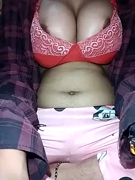 Shanvi Tyagi online show from 02.14.25