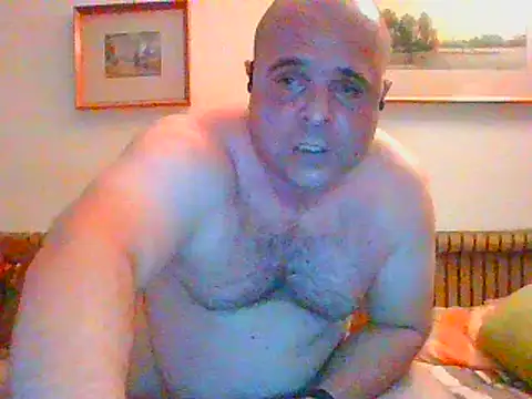 Snapshot of ChristianMouth chatting on 02.08.25 ChristianMouth online show from 02.08.25