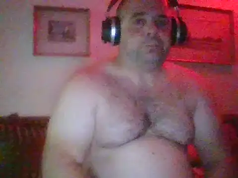 Snapshot of ChristianMouth chatting on 10.14.25 ChristianMouth online show from 10.14.25