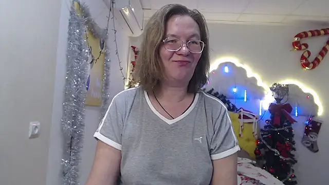 HolyMilfa online show from 01.05.25