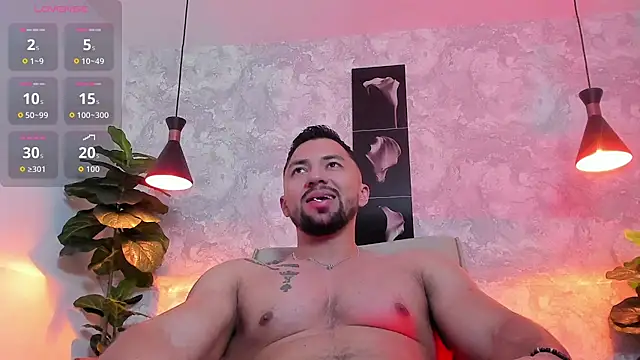 Snapshot of Regan__ chatting on 02.05.26 Regan online show from 02.05.26