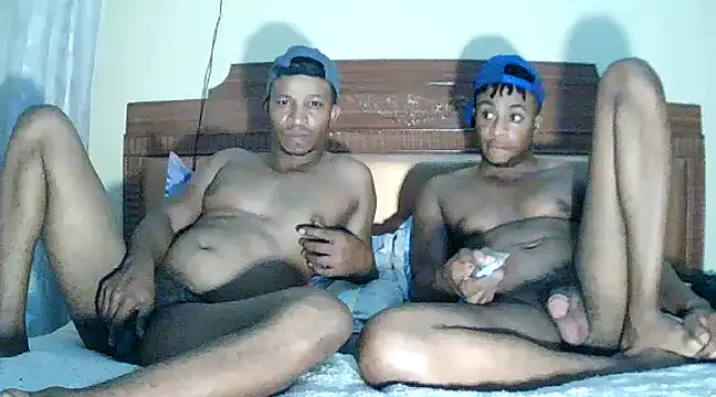 Snapshot of quincyray chatting on 12.10.24 quincyray online show from 12.10.24