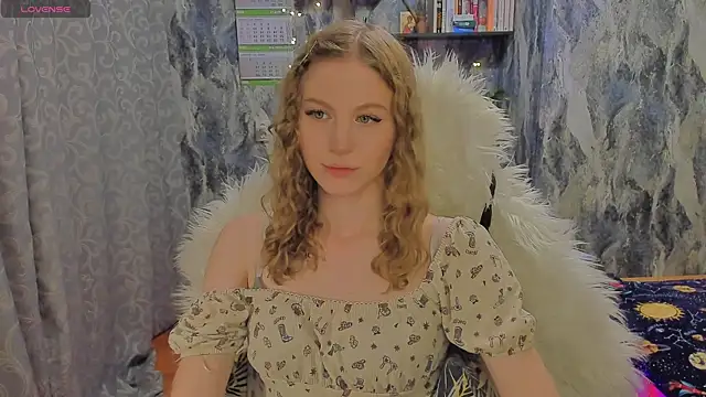 JuxxxsyBunx online show from 09.29.25