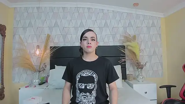 Snapshot of JustinePerry chatting on 02.05.26 JustinePerry online show from 02.05.26