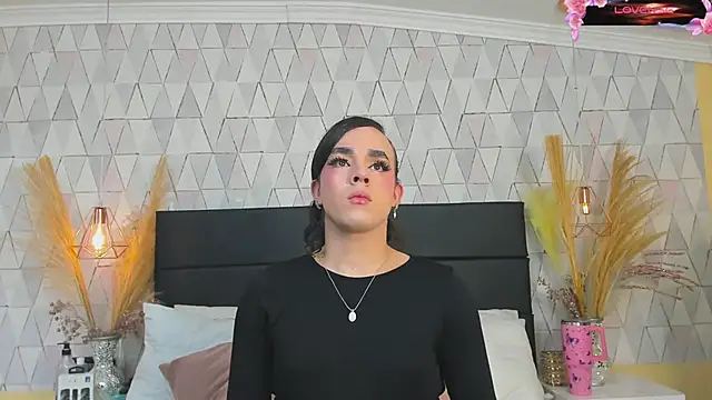 Snapshot of JustinePerry chatting on 02.12.26 JustinePerry online show from 02.12.26