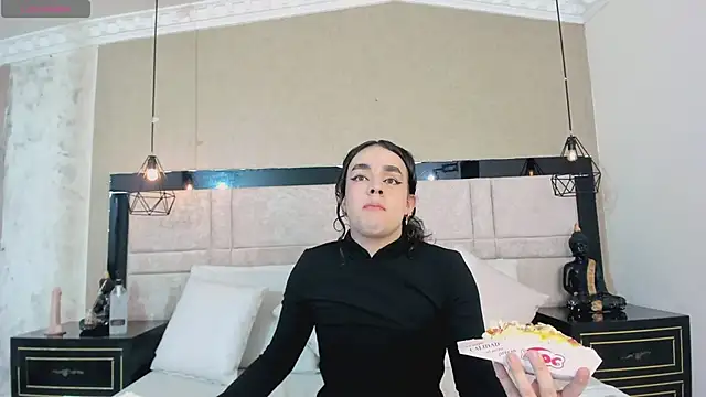 Snapshot of JustinePerry chatting on 02.24.26 JustinePerry online show from 02.24.26