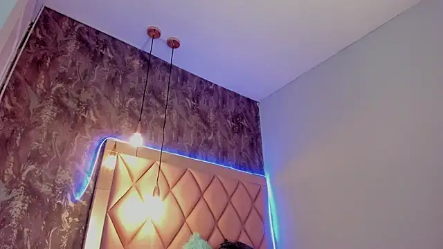 megan 100 online show from 02.07.25