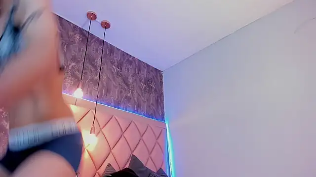 megan 100 online show from 03.11.25