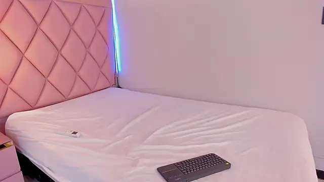 megan 100 online show from 03.14.25