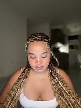 Lucy wilson5 online show from 10.31.25