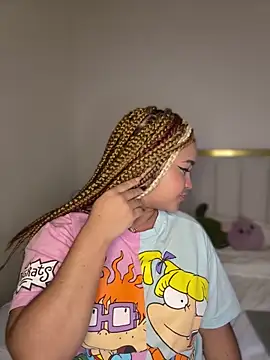 Lucy wilson5 online show from 11.30.25