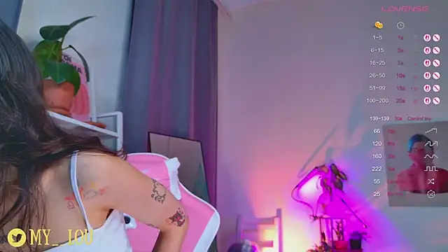 MyLou  online show from 11.14.25