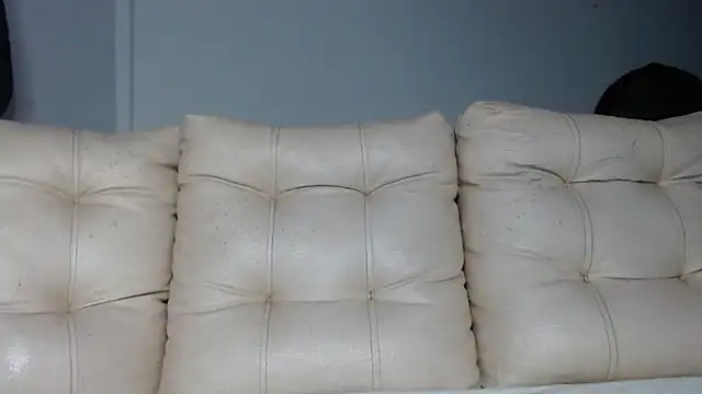 alexandra lorens online show from 10.29.25