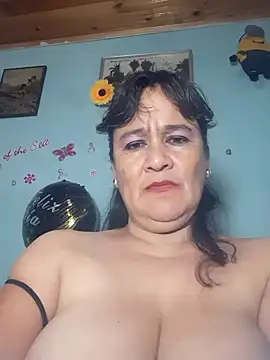 DirtyStefaniax online show from 02.21.25