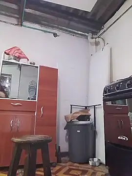 DirtyStefaniax online show from 11.29.25