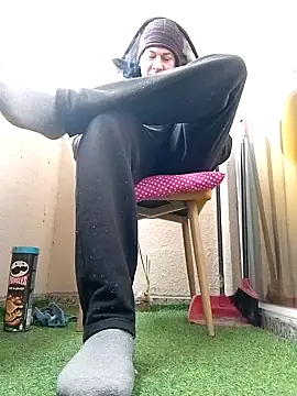 Snapshot of Lovely_milk chatting on 12.18.24 Lovely milk online show from 12.18.24