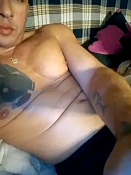 Snapshot of Lovely_milk chatting on 01.27.25 Lovely milk online show from 01.27.25