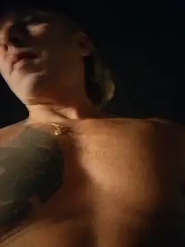 Snapshot of Lovely_milk chatting on 03.08.25 Lovely milk online show from 03.08.25