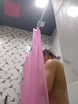 Snapshot of Lovely_milk chatting on 03.10.25 Lovely milk online show from 03.10.25