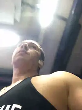 Snapshot of Lovely_milk chatting on 03.11.25 Lovely milk online show from 03.11.25