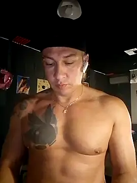 Snapshot of Lovely_milk chatting on 03.16.25 Lovely milk online show from 03.16.25