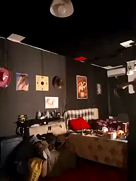 Snapshot of Lovely_milk chatting on 03.22.25 Lovely milk online show from 03.22.25