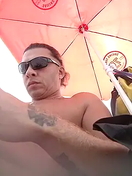 Snapshot of Lovely_milk chatting on 09.25.25 Lovely milk online show from 09.25.25