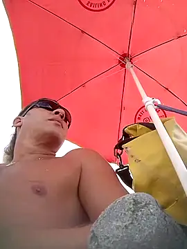 Snapshot of Lovely_milk chatting on 10.01.25 Lovely milk online show from 10.01.25