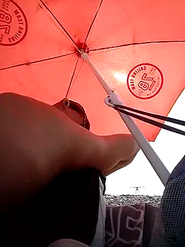 Snapshot of Lovely_milk chatting on 10.07.25 Lovely milk online show from 10.07.25