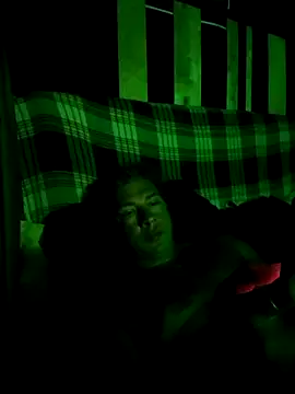 Snapshot of Lovely_milk chatting on 10.18.25 Lovely milk online show from 10.18.25