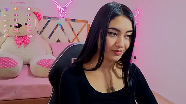 Snapshot of Moonshine_tay chatting on 09.18.25 Moonshine tay online show from 09.18.25