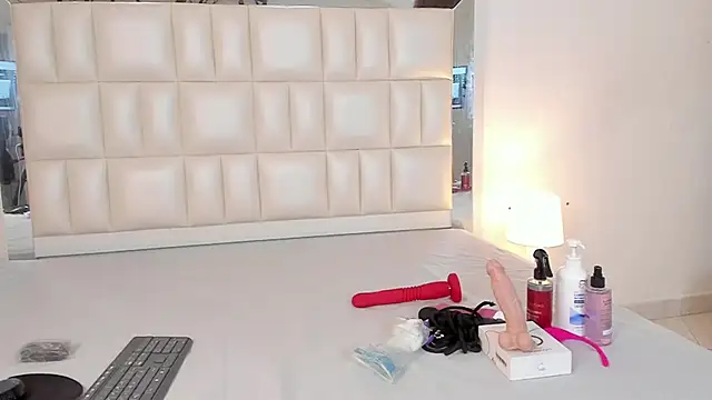 Alhana pulido online show from 12.02.24