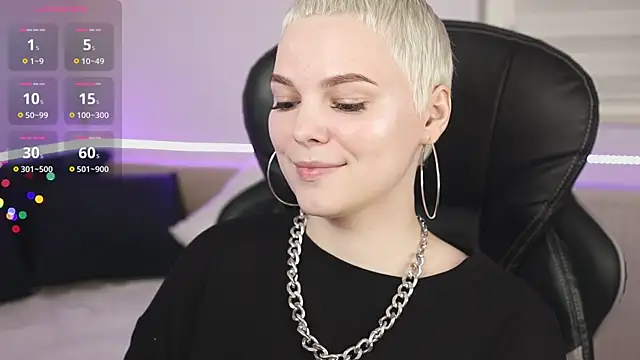 LikaBerry1 online show from 01.26.25