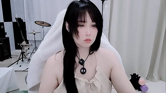 Snapshot of Vaness-a chatting on 05.20.26 Vaness-a online show from 05.20.26