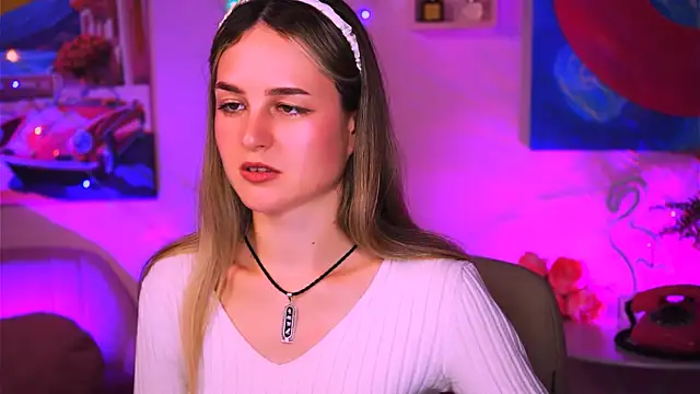 DeboraLarson online show from 01.10.25