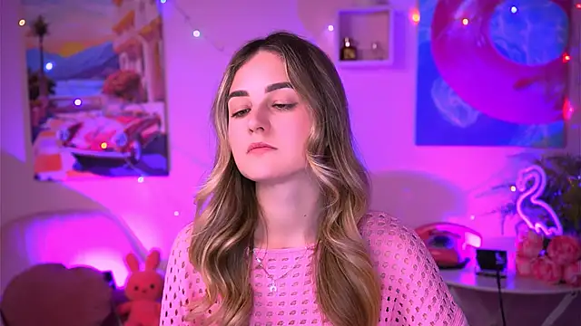 DeboraLarson online show from 02.17.25