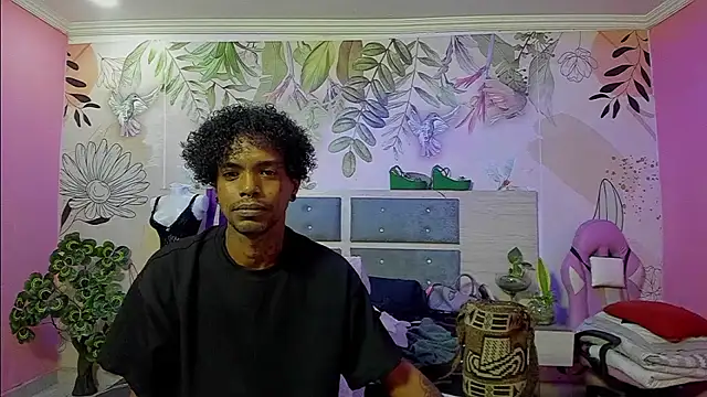 Snapshot of bigblackhotx1 chatting on 01.18.26 bigblackhotx1 online show from 01.18.26