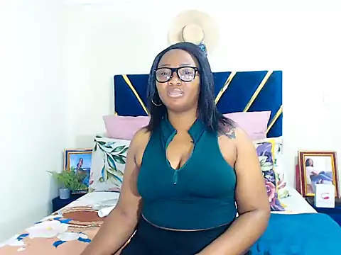 veronica1xxx online show from 10.17.25