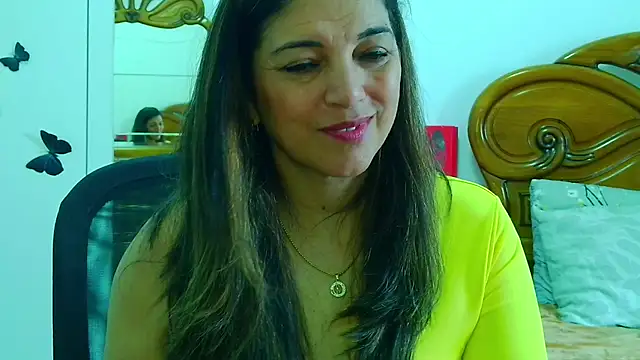 Julie Boronat26 online show from 03.02.26