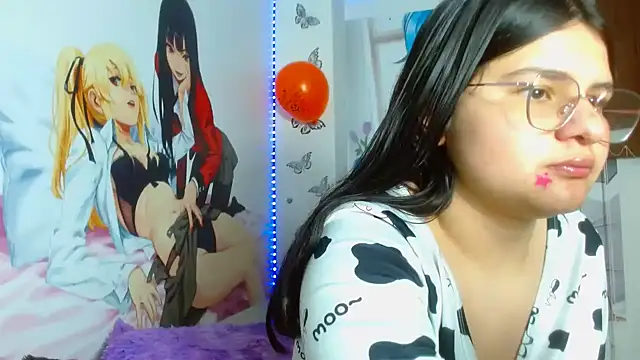 mackenhot303av online show from 10.17.25