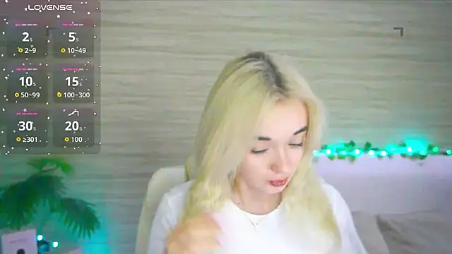 Ashley S online show from 10.29.25