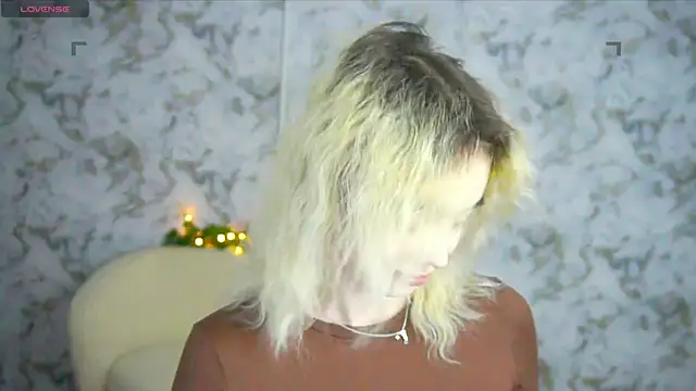 Ashley S online show from 05.11.26