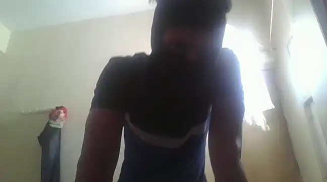 Snapshot of AuntyLover_BhabhiLover_ chatting on 02.10.25 AuntyLover BhabhiLover online show from 02.10.25